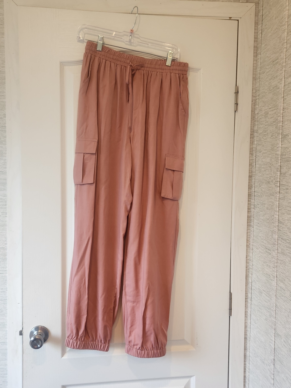 easel Mauve Womens Pants M BNWT